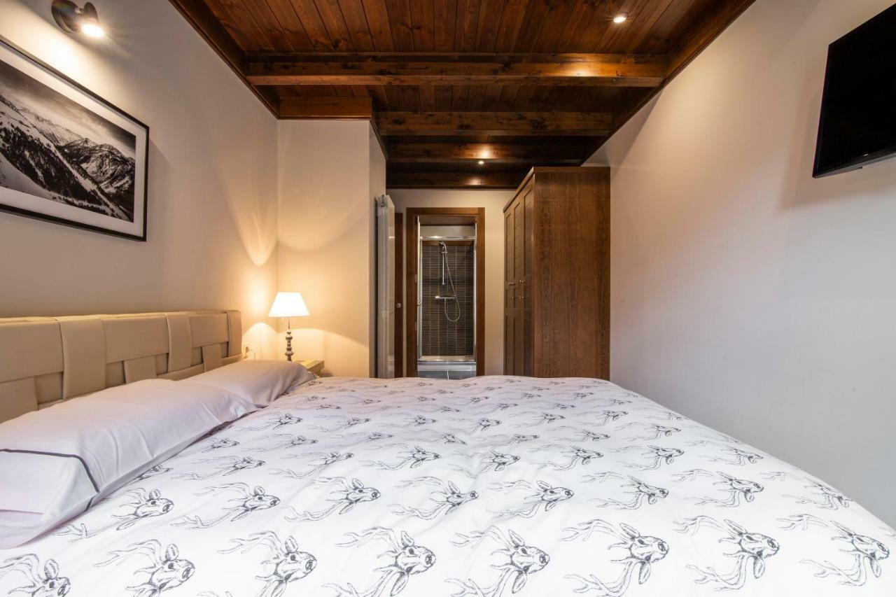 Apartamento ARTIGA de Alma de Nieve Baqueira Beret Exterior foto
