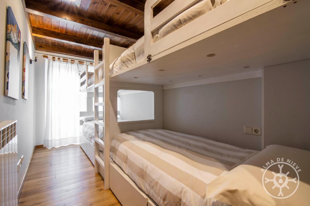 Apartamento ARTIGA de Alma de Nieve Baqueira Beret Exterior foto